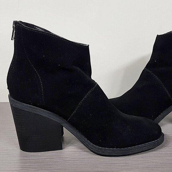 Steve Madden Shrines Bootie, Black Suede, Womens Size 9.5 M - Picture 6 of 9